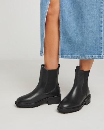 Avis Chunky Leather Chelsea Boots - Wide Fit (E)
