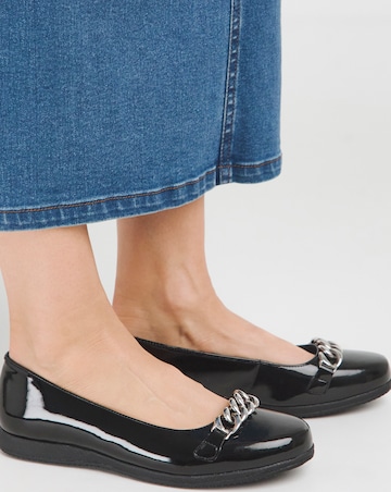 Heavenly Soles Marilyn Chain Trim Ballerina Wide E Fit