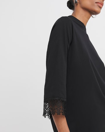 Black 3/4 Lace Insert Sleeve Longline Top