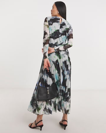 Mesh Pleated Ballet Dress