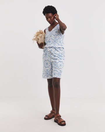 Printed Linen Mix Knee Length Shorts