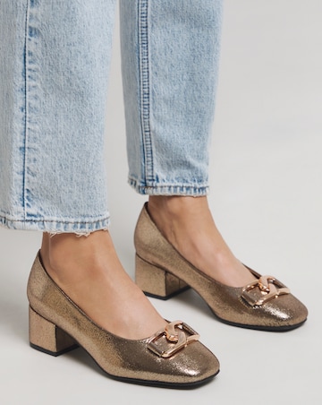 Heavenly Soles April Low Heel Trim Court Shoe - Extra Wide Fit (EEE)
