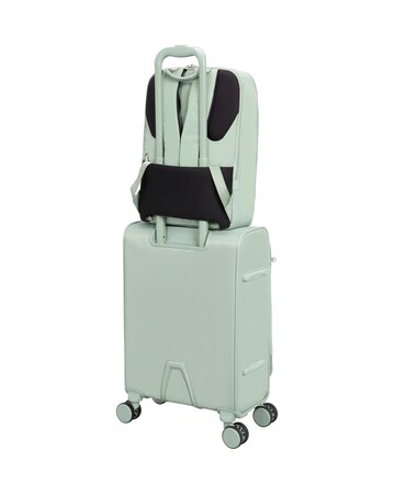 IT Luggage Lustrous Luxe Backpack