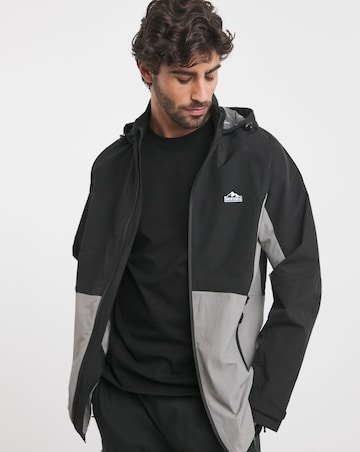Snowdonia Unlined Leight Weight Water Proof Jacket