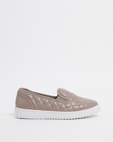 Cushion Walk Twin Gusset Quilted Trainer E Fit