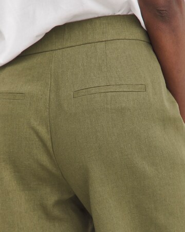 Linen Bermuda Shorts