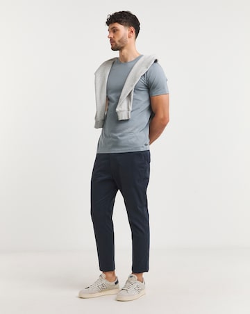 Fashion Fit Tapered Fit Chino