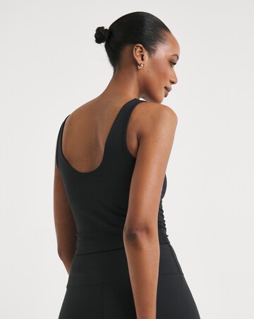 Under Armour Motion Tank