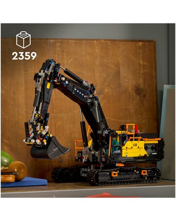 LEGO Technic Volvo EC500 Hybrid Excavator, Motorised Construction Vehicle 42215