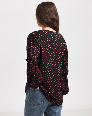 Orange Spot Volume Cuff Blouse