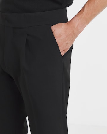 Tailored Relaxed Fit Trouser