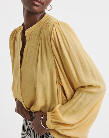 Textured Batwing Top