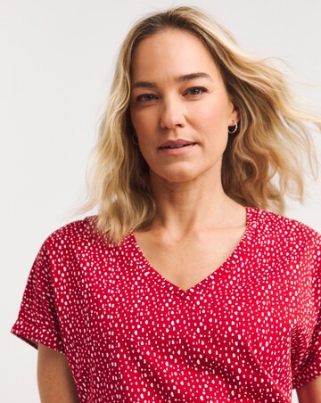 Print V-Neck Short Sleeve Boxy T-Shirt