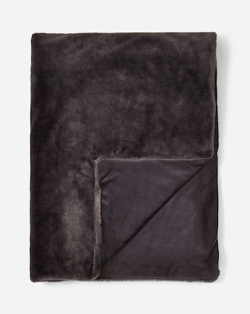 Soft Faux Fur Throw