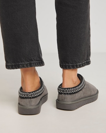 Reese Suede Embroidery Mule Snug Slipper - Extra Wide Fit (EEE)