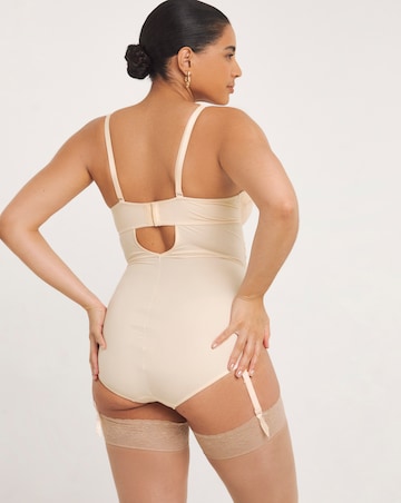 MAGISCULPT Firm Control Lace And Mesh Underwire Padded Multiway Body Blush