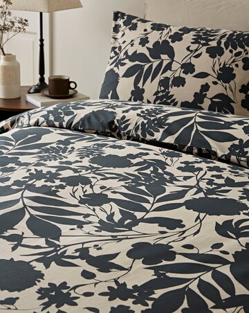 Silhouette Floral Duvet Cover Set