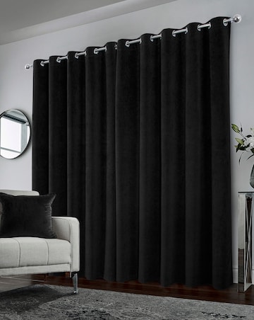 Hampton 100% Blackout Eyelet Velvet Curtain