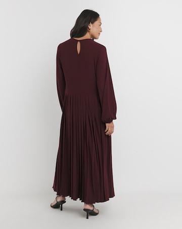 2 In 1 Pleated Keyhole Detail Dress