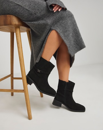 Heavenly Soles Phoenix Suede Square Toe Boots Concealed Gusset - Wide Fit (E)