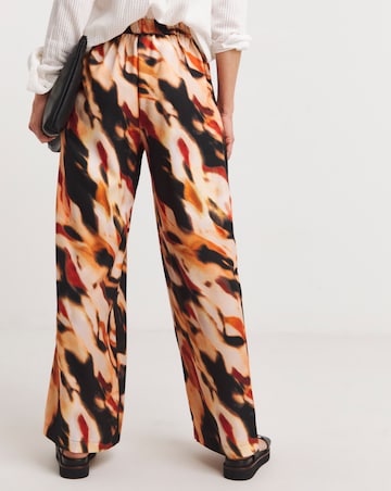 Printed Herringbone Wide Leg Trouser