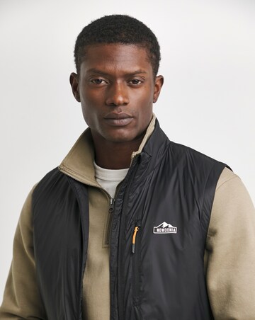Snowdonia Black Showerproof Wadded Gilet