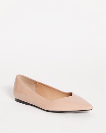 Benito Classic Sweetheart Cut Flat Shoes - Extra Wide Fit (EEE)