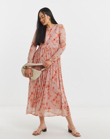 Mesh Gathered Skirt Maxi Dress