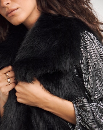 Black Long Pile Faux Fur Gilet