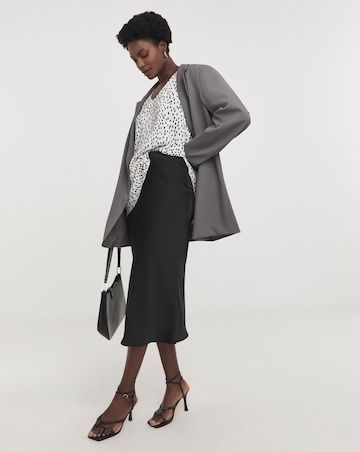 Spot V Neck Plisse Longline Top