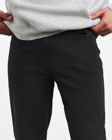 Tapered Fit Stretch Jeans Blackwash
