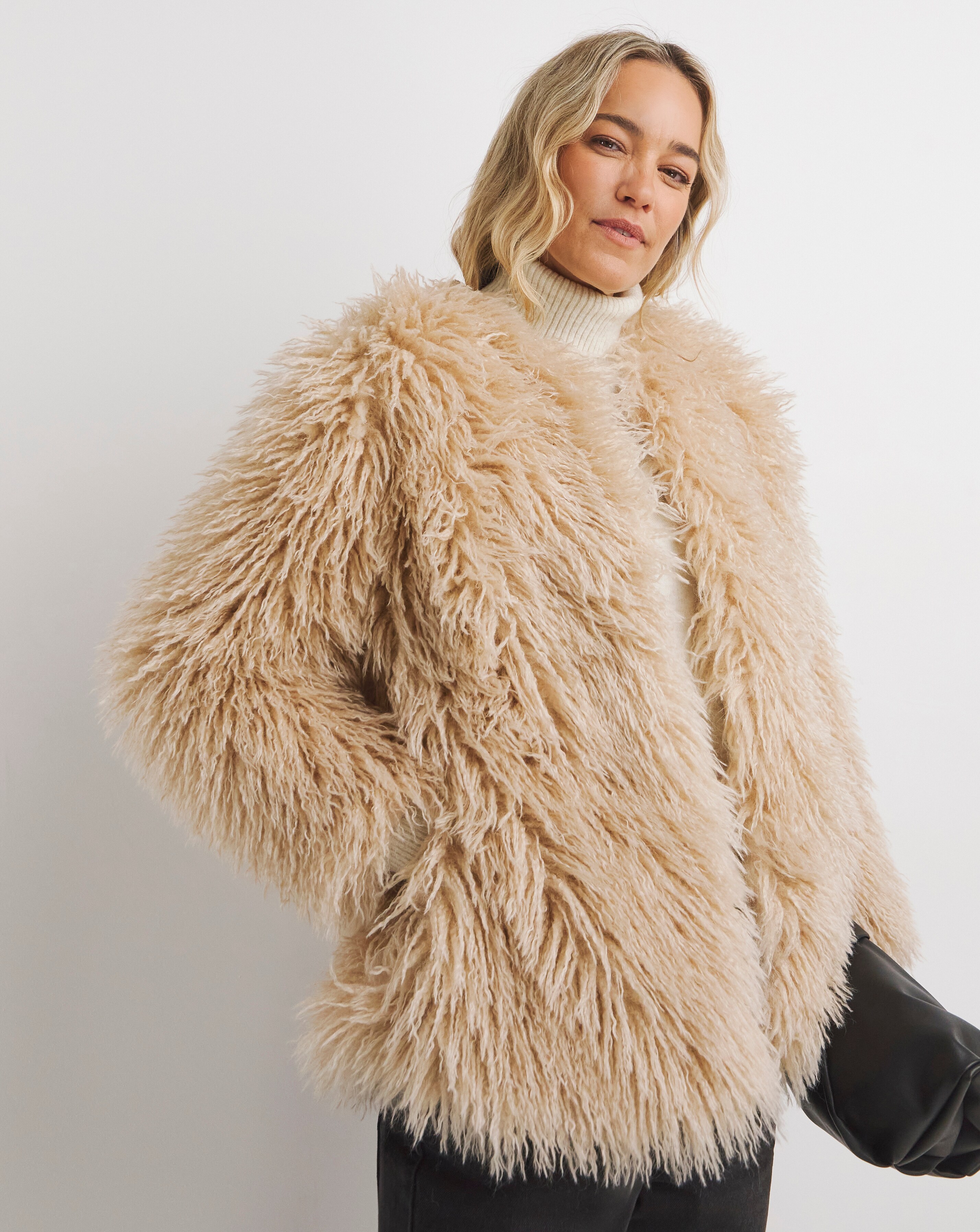 アンヌーク　Collarless Shaggy Coat 38 anuke Collarless Shaggy Coat 62420004（ノーカラーコート