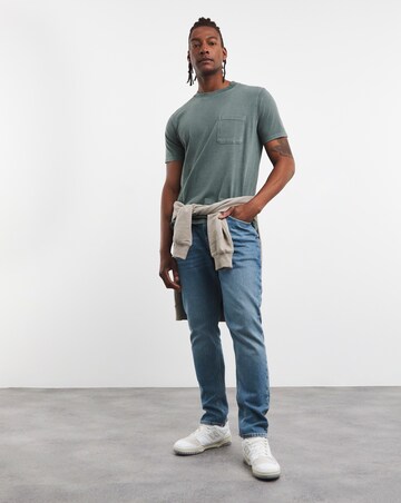 Garment Dyed Pocket T-Shirt Long Length- Dark Green