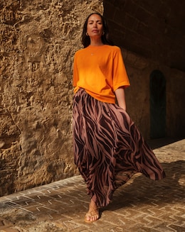 Orange Half Sleeve Knitted T-shirt
