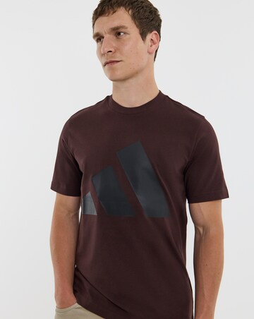 adidas Big Logo T-Shirt