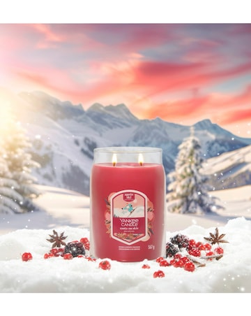 Yankee Candle Signature Large Santa on Skis