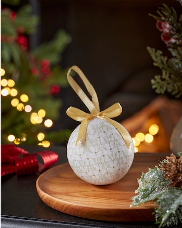 Three Kings Snowflake Baubles