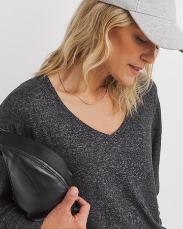 Soft Touch V-Neck Longline Top